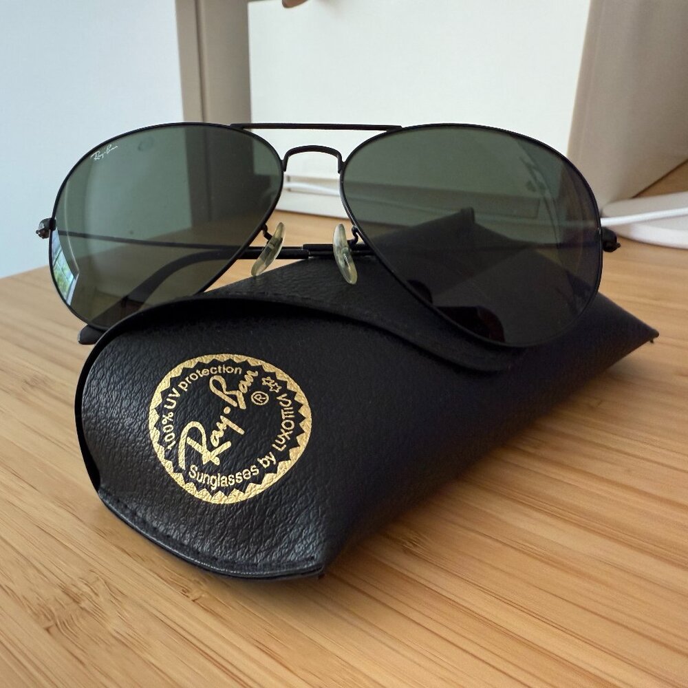 Ray-Ban Aviator Sunglasses Glass